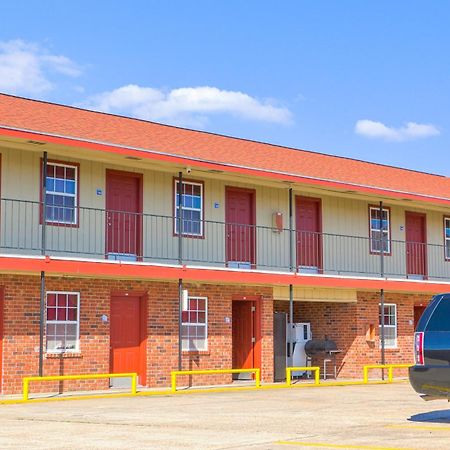 Economy Inn By Oyo Lockport Near Houma ภายนอก รูปภาพ