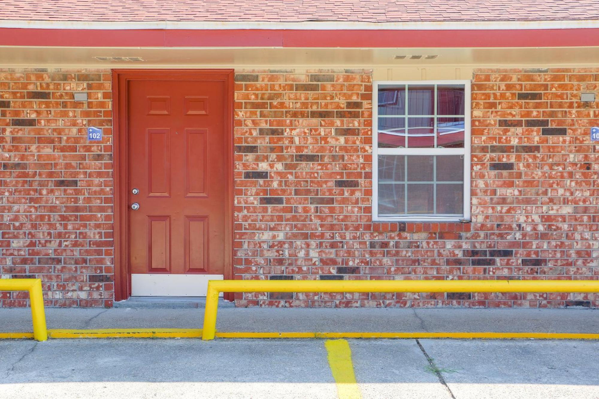 Economy Inn By Oyo Lockport Near Houma ภายนอก รูปภาพ